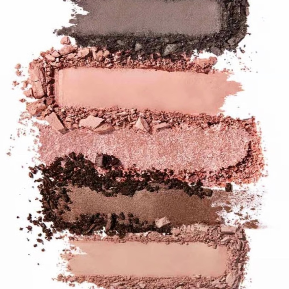 Beautycounter Talc-Free Essentials Eye Makeup Palette.